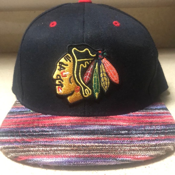 Mitchell & Ness Other - Mitchell & Ness Chicago Blackhawks SnapBack